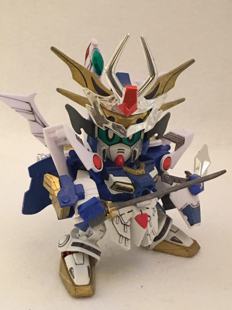 まずは荒鬼頑駄無。
2年前にガンプラ復帰した時に作成しました。
バンダイホビーサイトの七人の超将軍をLGBB化するの記事を参考に作成しました。
荒鬼のパーツをLGBB號斗丸に切り貼りしています。