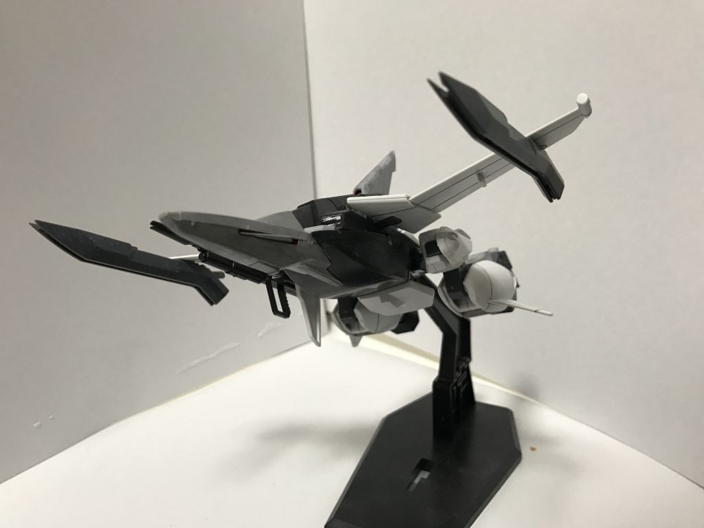 【MA形態】
航空機としての可変が可能。
こちらもムラサメと同じシステムを使用。