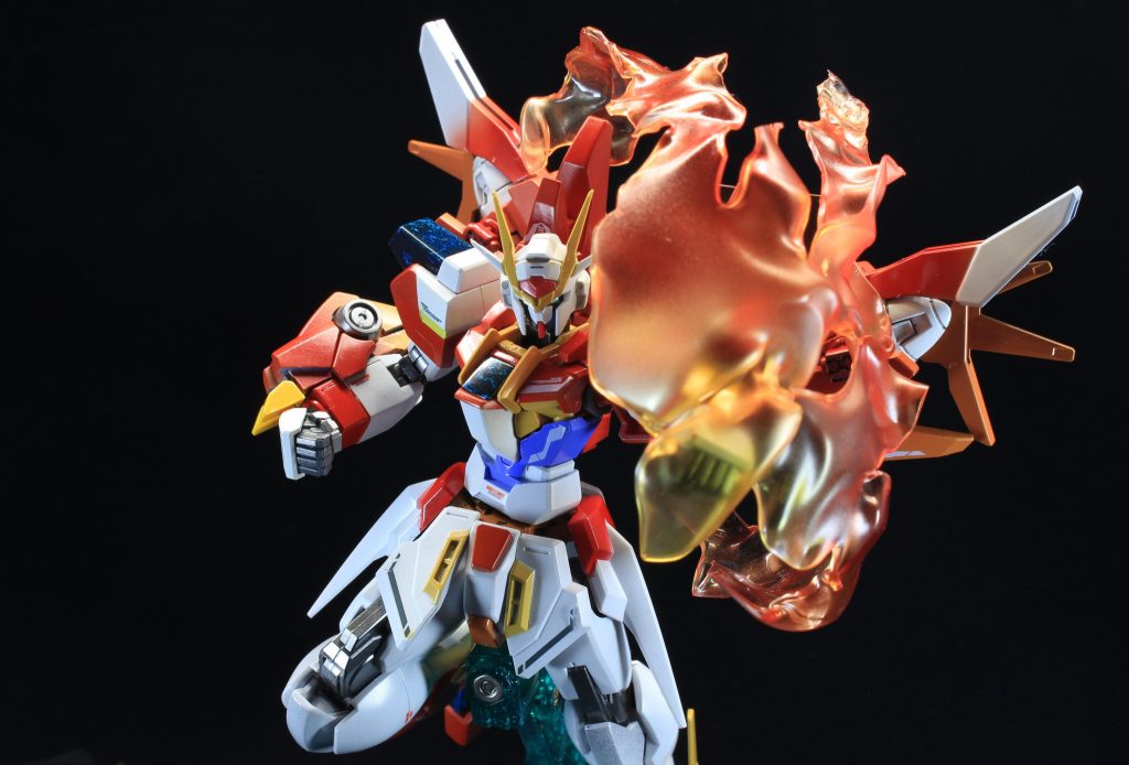 「スカイバーニングナックル!!!!!!」
バーニングドライブから発したGN粒子を拳に纏わせ敵に叩きつける本機体の必殺技。