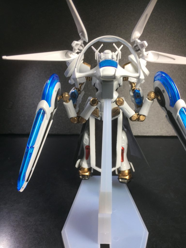 パーフェクトパック装備
Ｇセルフパーフェクトパックを装備した姿。ビームウィップが通常一本しか出せないところを10本程度同時展開し、かつ自由自在に動けるようになるなどの強化が行われるだけでなく、本来のリフレクターモードにあたる形態になることで必殺技の超強化が行われる。物理演算の重力への影響がより一層強化されるというもの、リフレクター前面に銀河が見えるなどの異常現象が起こり、そこからＥＮが無制限に供給され、リフレター後面には不気味な深い黒い空間が投影されるようになる。この状態で敵機に掠るなどするだけで機体が削ぎ落とされる、この機体への攻撃が銀河に吸い込まれてしまうなどの超常的な強さを発揮する。