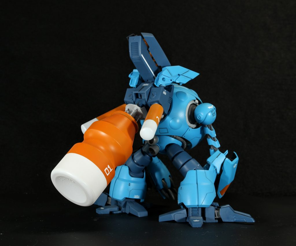 背面です。大きなタンク三つ付けてます。デカブツタンクっていいね！