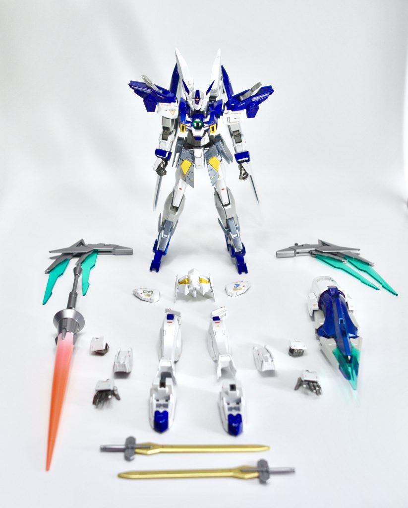 パーツ一覧。制作期間約3ヶ月と、これまでのガンプラで最長期間でした。何度も挫けそうになりましたが、フォースのメンバーやモデラー仲間と励まし合いながら何とか完成まで漕ぎ着けました。GUNSTAをきっかけにして多くの縁が出来て、GUNSTAはまさにリアルGBNですね。