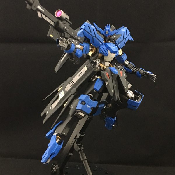 1/100　ガンダムヴィダール