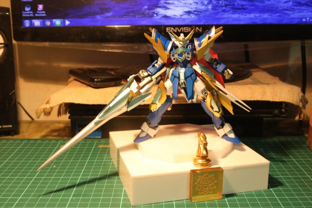 ガンプラxチェス ： ナイト–4枚目/制作者：@FonOtaku