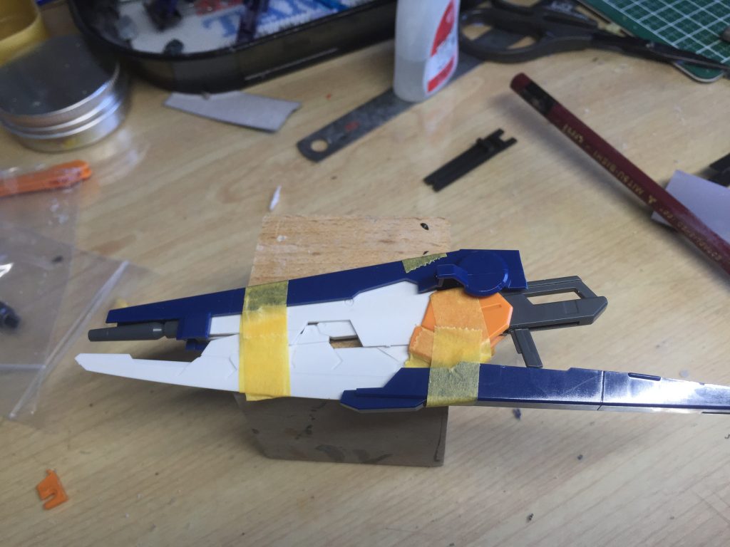 大剣の製作過程。
こういくパッチワーク的な作業はけっこう好きかも。