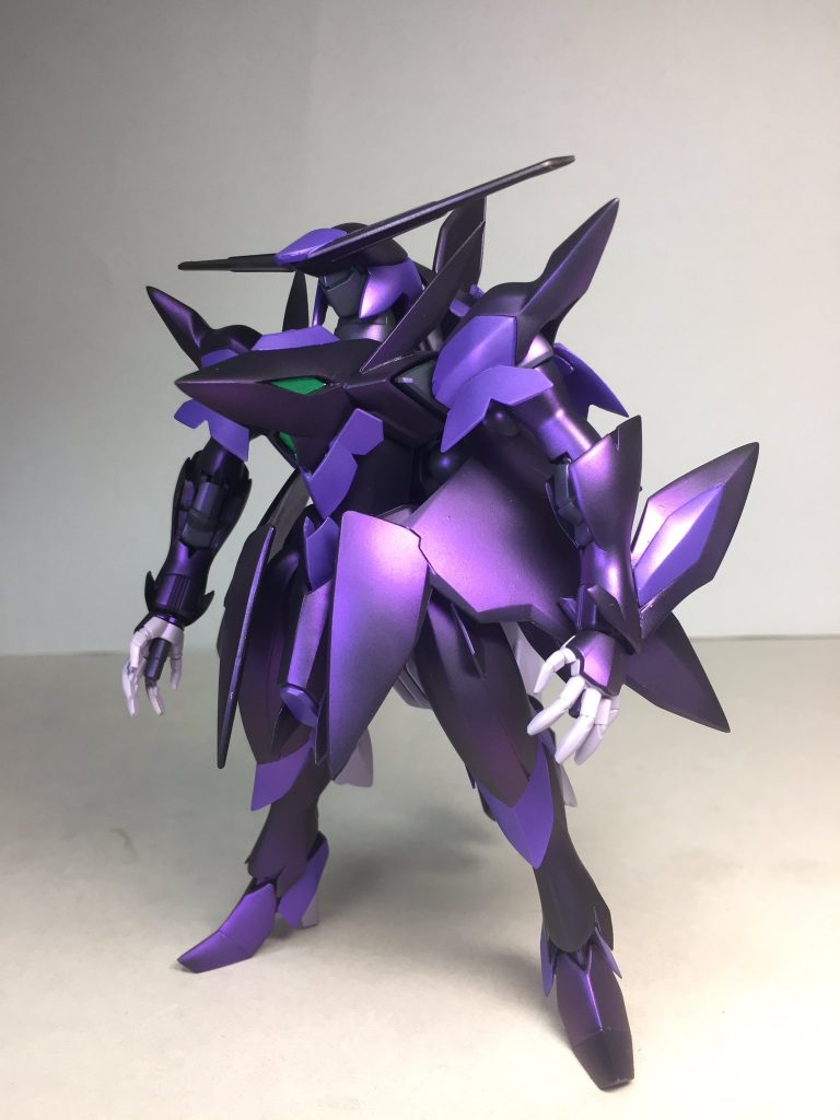 HGゼダスを改造、実際にゼダスのバリエーションとしていそうな雰囲気を心掛けて作りました。