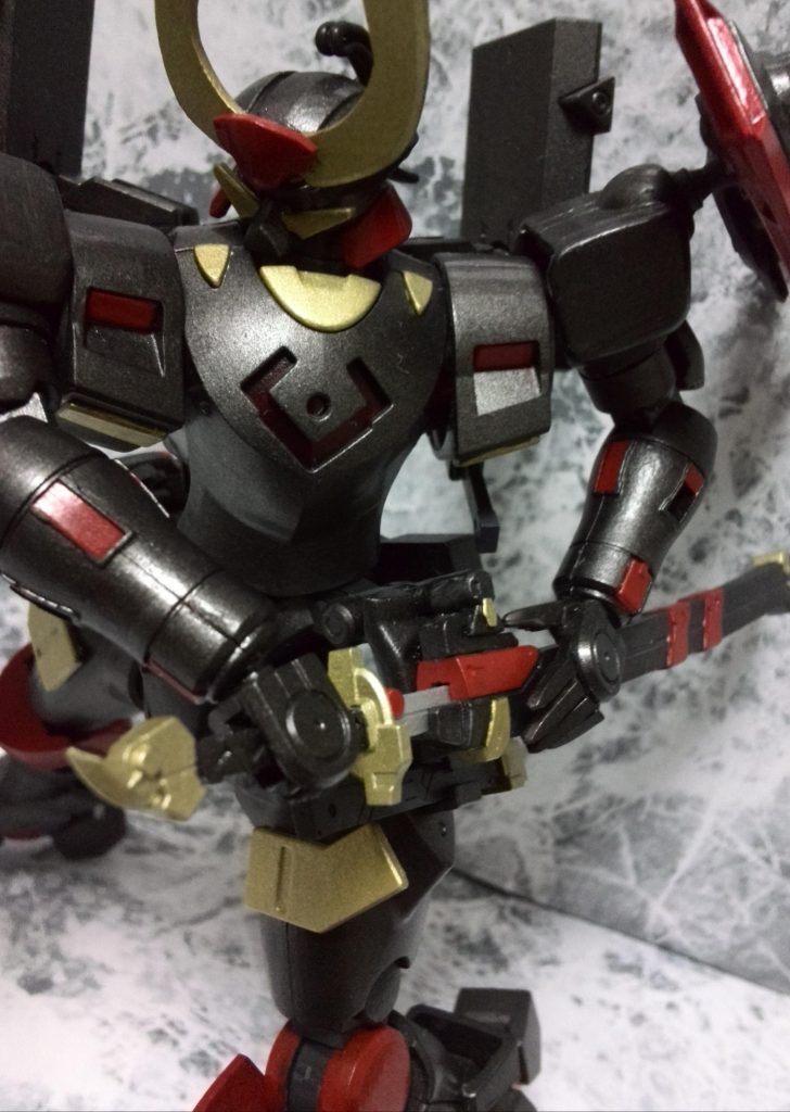 ビルダーズパーツランチャーの日本刀を装備

抜刀ポーズが様になる