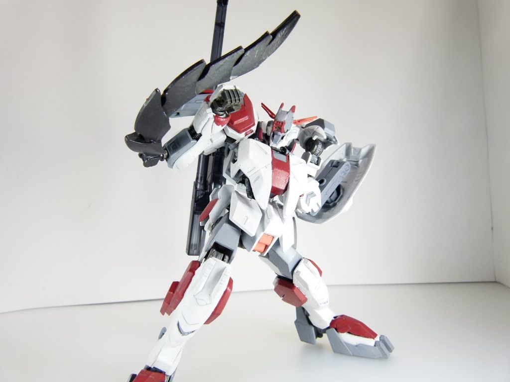 テールチョッパー：バックパックのテールは肘に装備すると武器に早変わり。バルバトスのメイスなどと同様のレアアロイを採用。アルザスは射撃戦の方が得意ですが･･･「鉄血」では殴り合いが主戦法だったので。無論、デバッグテスト用の各種武装も使用します。