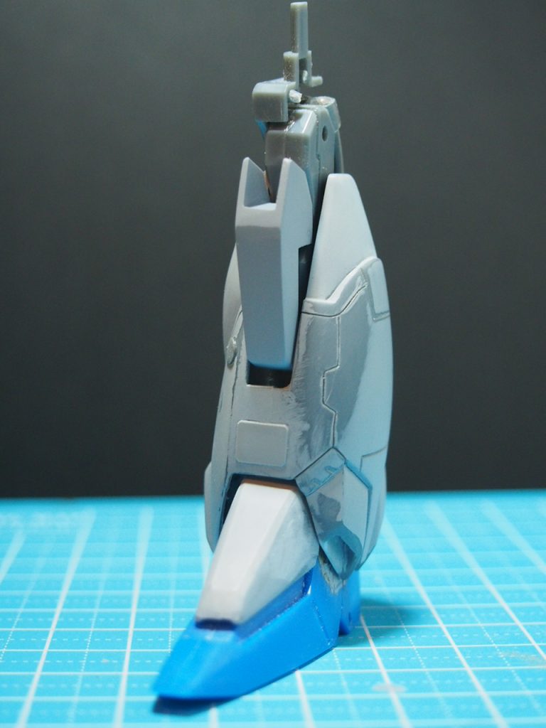 膝下は伸ばさずヒザパーツを下に延長