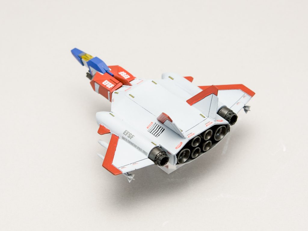 斜め後ろから。②