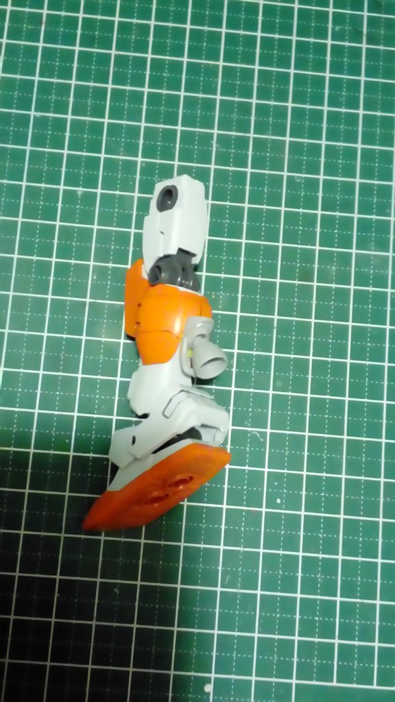 脚部にバーニア追加