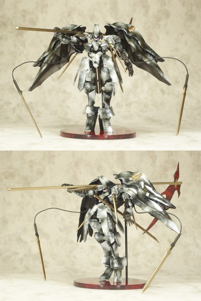 　　装甲は蛇紋塗装に自作クリアブラックで抑揚を付けました。
　　クリアブラックちょっとやり過ぎた。
　　仕上げにクリアを厚吹き。