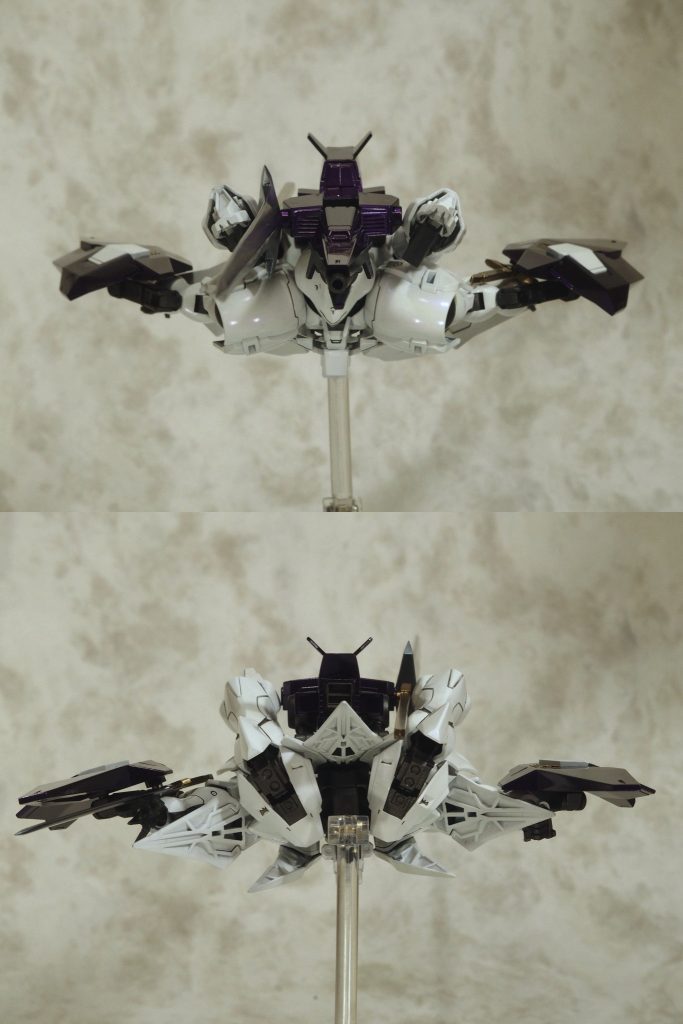 正面と後ろからの写真。
変形時に後ろを向く太腿下部と膝関節に補助スラスターを内蔵。
なお、サイドアーマー、リアアーマーの裏の黒い部分も
補助スラスターという設定です。