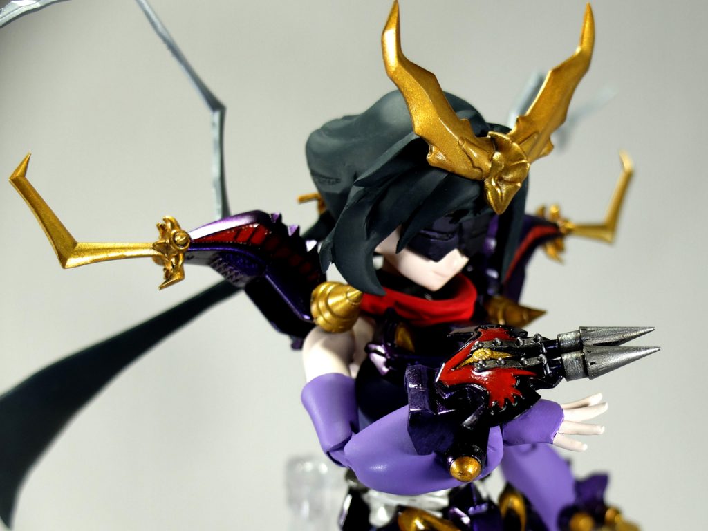 右腕のかけらにはMSスパイクを増設