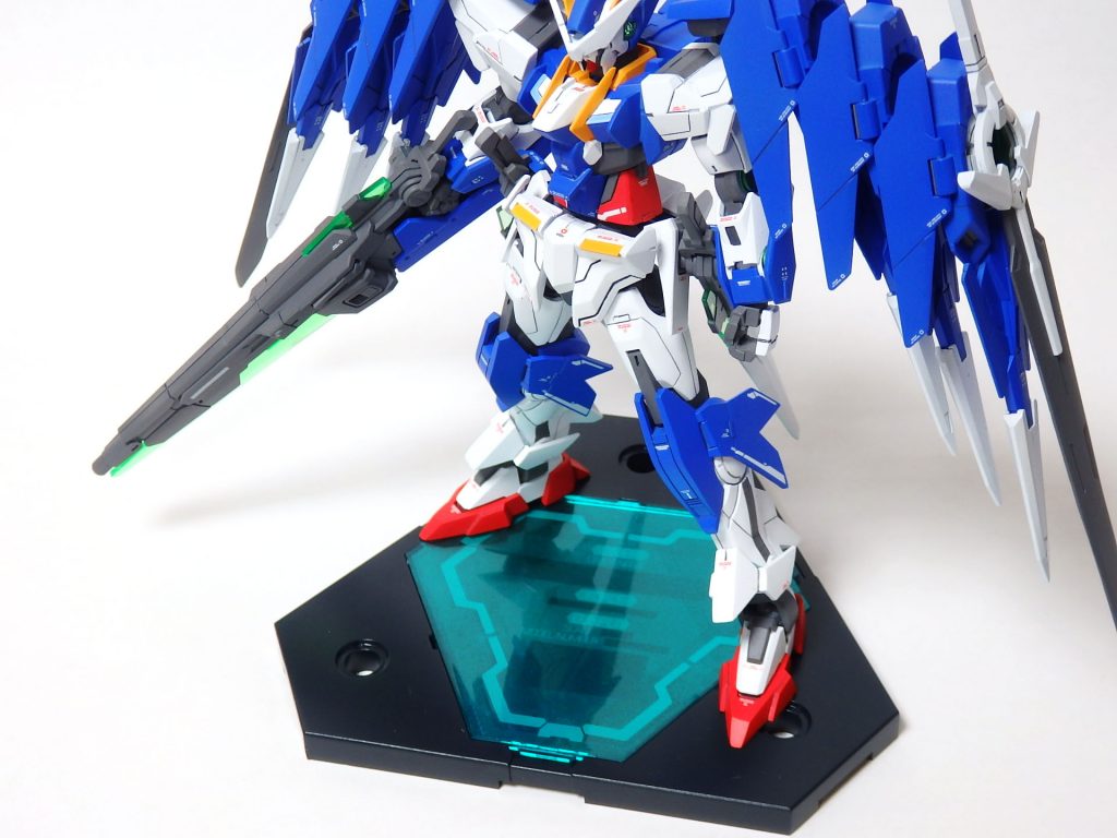 ■ ダイバーギア
 数々の激戦を繰り返し、ダイバーとしてのリクのデータも常時更新され続けている。
 この中には戦闘データ以外にもGBNでの思い出や経験、様々な人との交流の証など
 リクたちビルドダイバーズの想いそのものが込められている。
-----
以下製作工程の画像になります。
## ~製作工程~