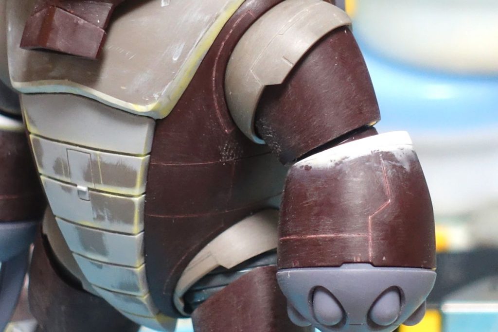 前腕もちょっと延長して隙間を減らしました