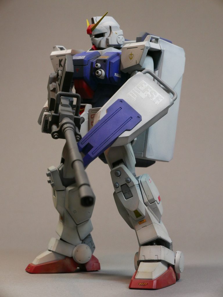 陸戦型ガンダム–3枚目/制作者：driver