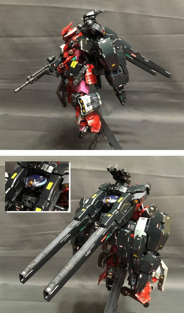 本機最大のユニット、ブラストキャリバーを装備した状態。GNバズーカはスタビライザーとしても機能する。背部中央にはプチモアを搭載、マルチロックオン、照準補正などのサポートを行なう。