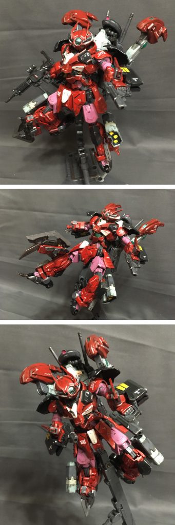 装備には、もともとのアサルトライフル、プラズマナイフ×3に加えて両腕の追加装甲に仕込まれたGNピストル、両腰にGNハンドガン×2、両足には大型GNミサイルポッド×2を備え、あらゆる戦局に対応可能、多対一での白兵戦でも切り抜けられる装備をもつ。ただし、シザークロウは、両足からGNカッターを追加した右足のみとなっている。(二丁拳銃大好きなので2組の銃を装備させました)