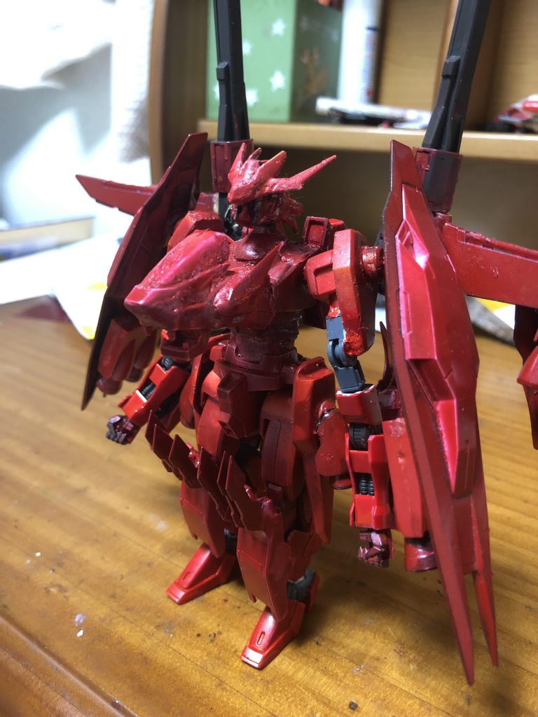 以上がこのガンプラの特徴です。初の変形機構を取り入れた作品です。結構時間がかかりました。今回使ったガンプラは主に鉄血シリーズとビルドシリーズですかね。