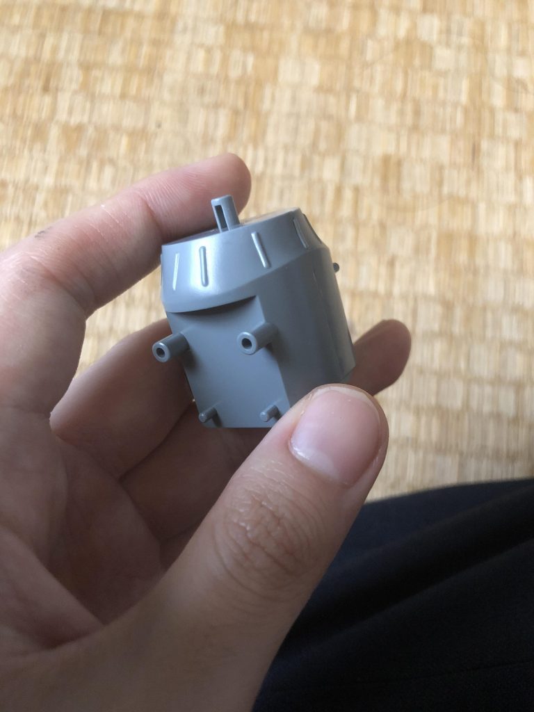 追加オプションとしての武装(未完成)
ハイゴッグの胴体を利用して、自律型オートマトンを作成する予定です(後で写真差し替えておきます汗)
コードネームは〈アメンボ〉