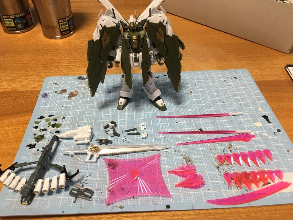 ビーム兵器多すぎて笑うしかなかった。