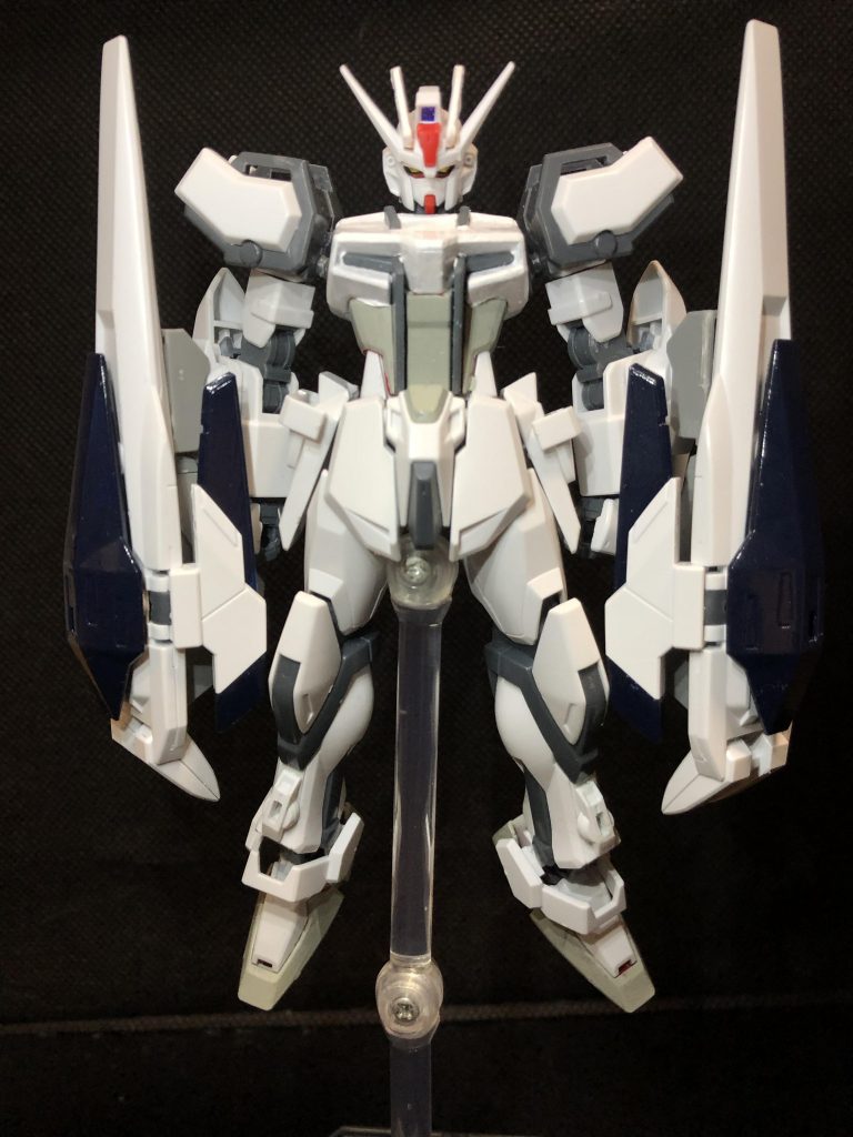 腕に装備。腕部の大型武器は憧れだったんですよね。