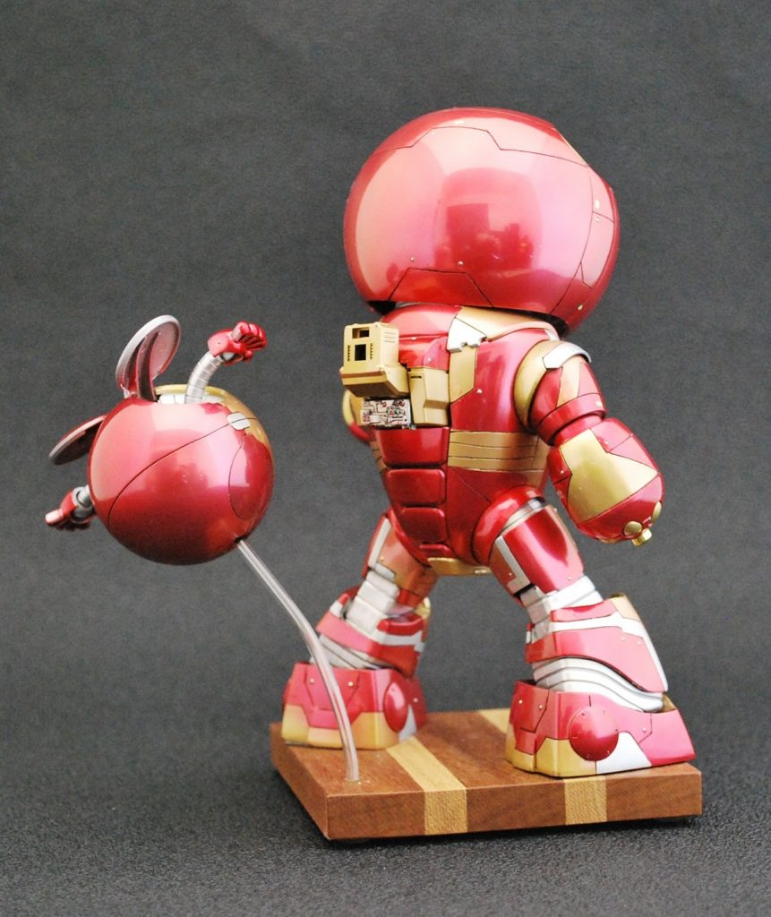 バックショットです。
電源スイッチはランドセルを外すとあります。