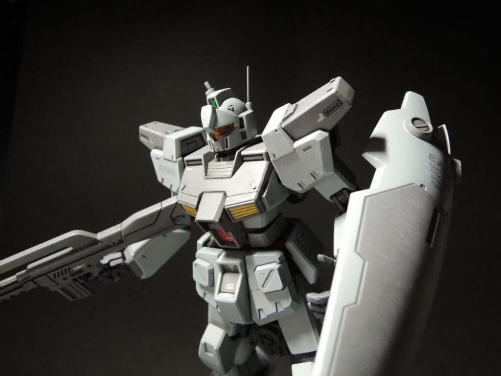 武器は旧アレックスからぶんどったモノ