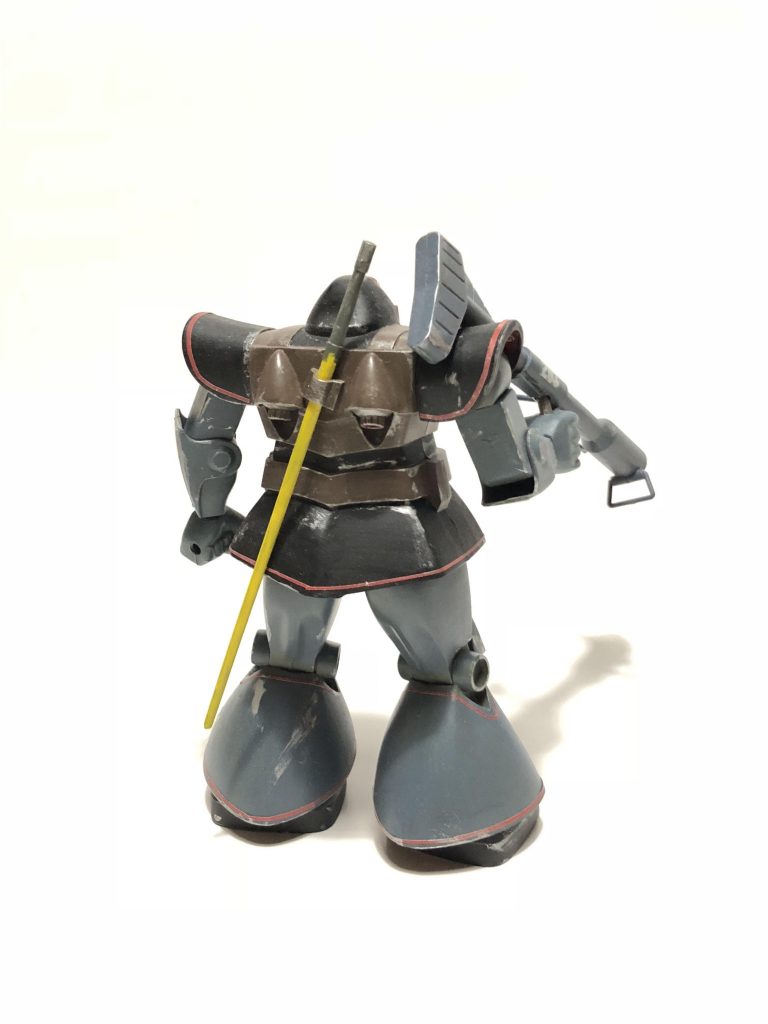 うしろ
ヒート剣の未使用時は黄色で使用時が青色。
前々から逆ナンジャないかなって思う。