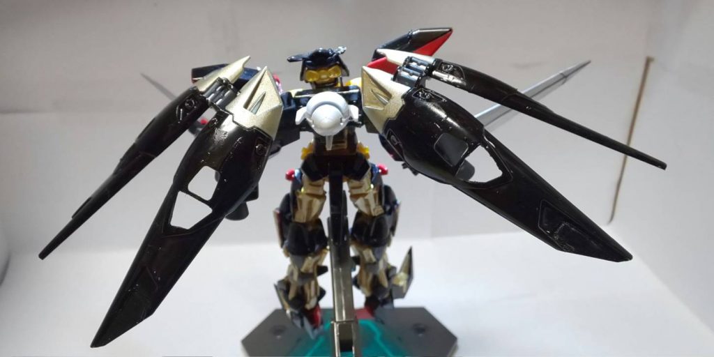 バックパックに､ウイングガンダムとエクシアリペア２の物を組み合わせました