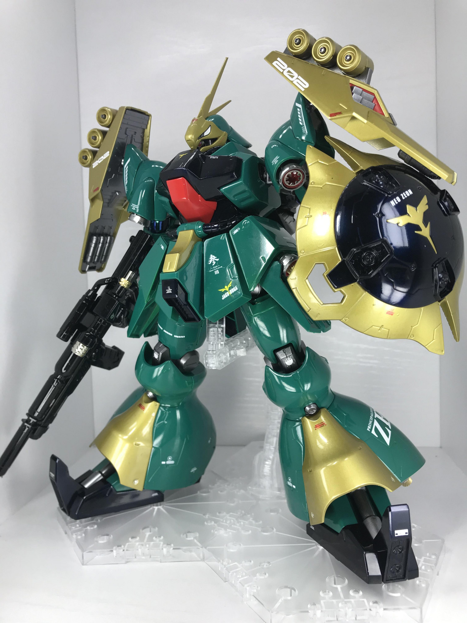 RE/100 ヤクトドーガ 全塗装 完成品 アクションベース付き - プラモデル