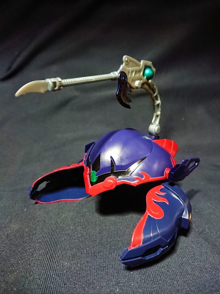 毒蠍機
賈詡の操る支援機。
意外にサイズもあるのでMAに見える…