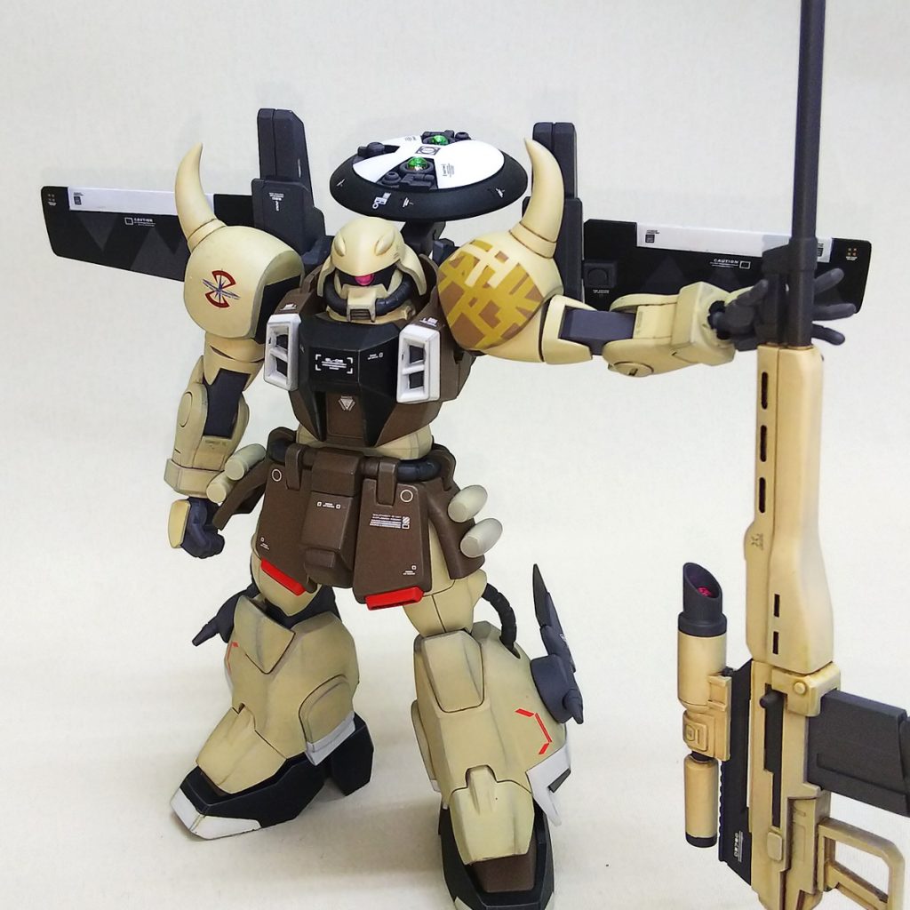 ライフルは実体弾で高圧レールガン様々な弾頭がありアンチフエイズシフドブレッド、コーキングブレッド、など変わった弾頭も 大気圏内での有効射程60キロメートル ＨＷマグナム弾頭での初速38000m/sって設定