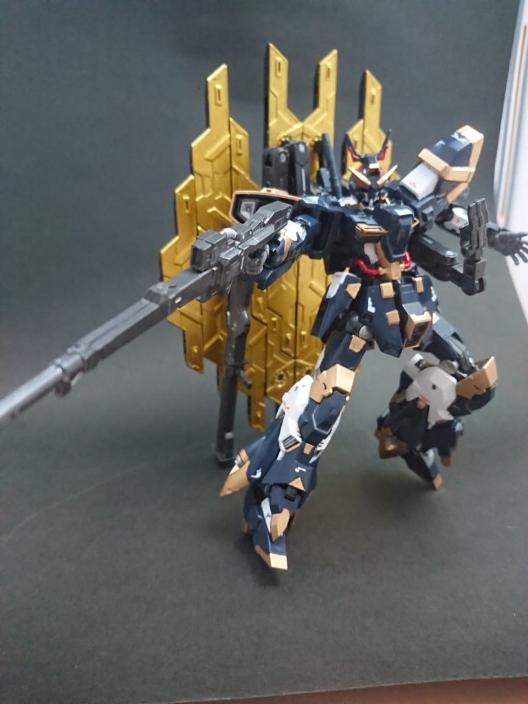 ビームライフルはアームから取り外して使用