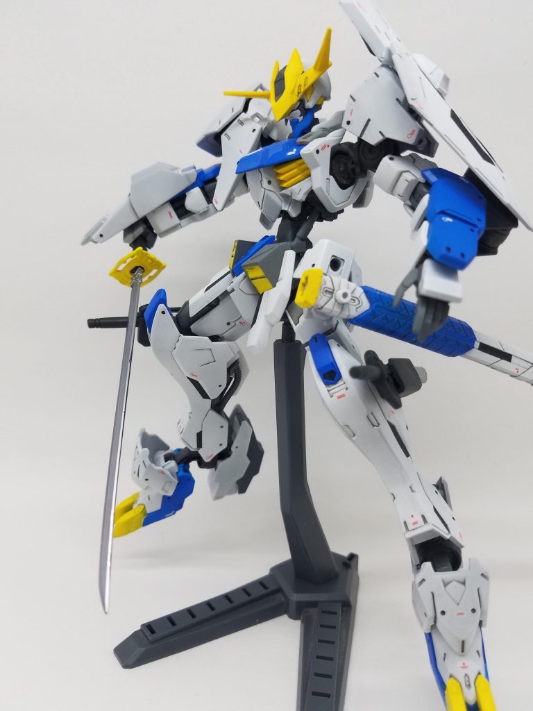 抜刀
平手も作ってますので少しポージングが映えます。