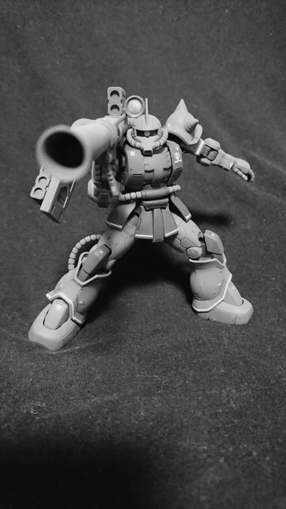 モノクロにすると一気にサフ感が出て面白かったです。