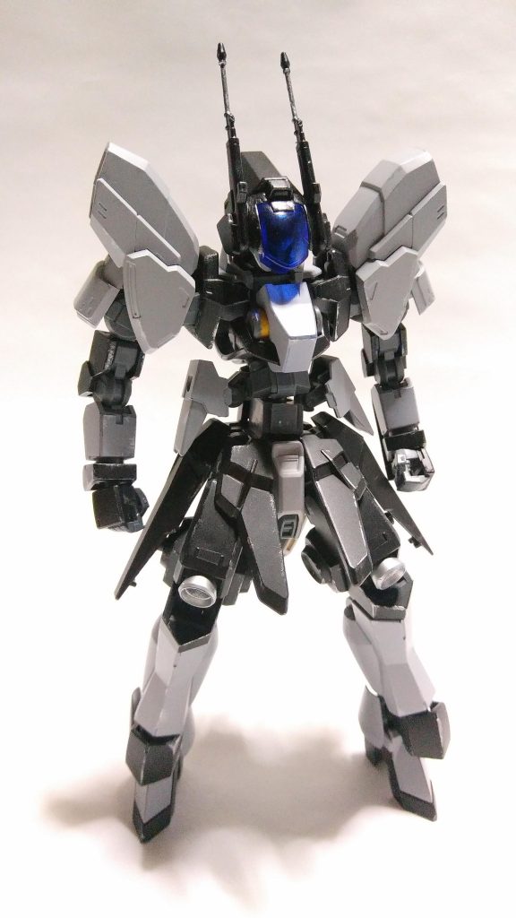 フロントΣp[【◎】]ω・´)
頭部をクランシェのものミキシングです。
肩はスタインのものを少しカットして。
腰はリナーシタを使用。