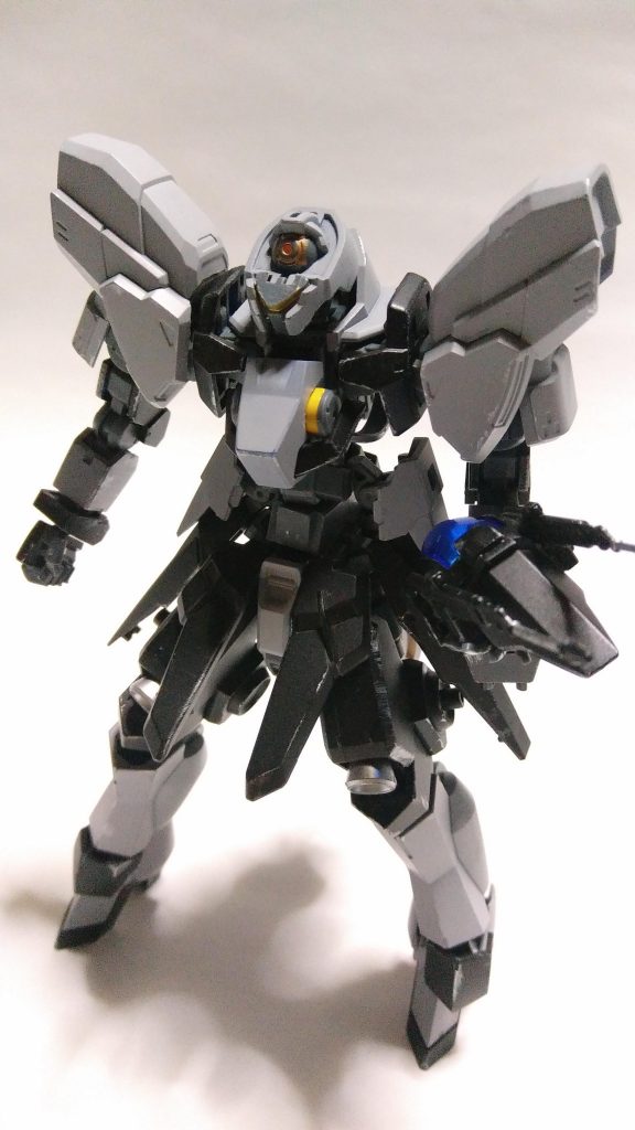 頭部はちゃんとグレイズです。