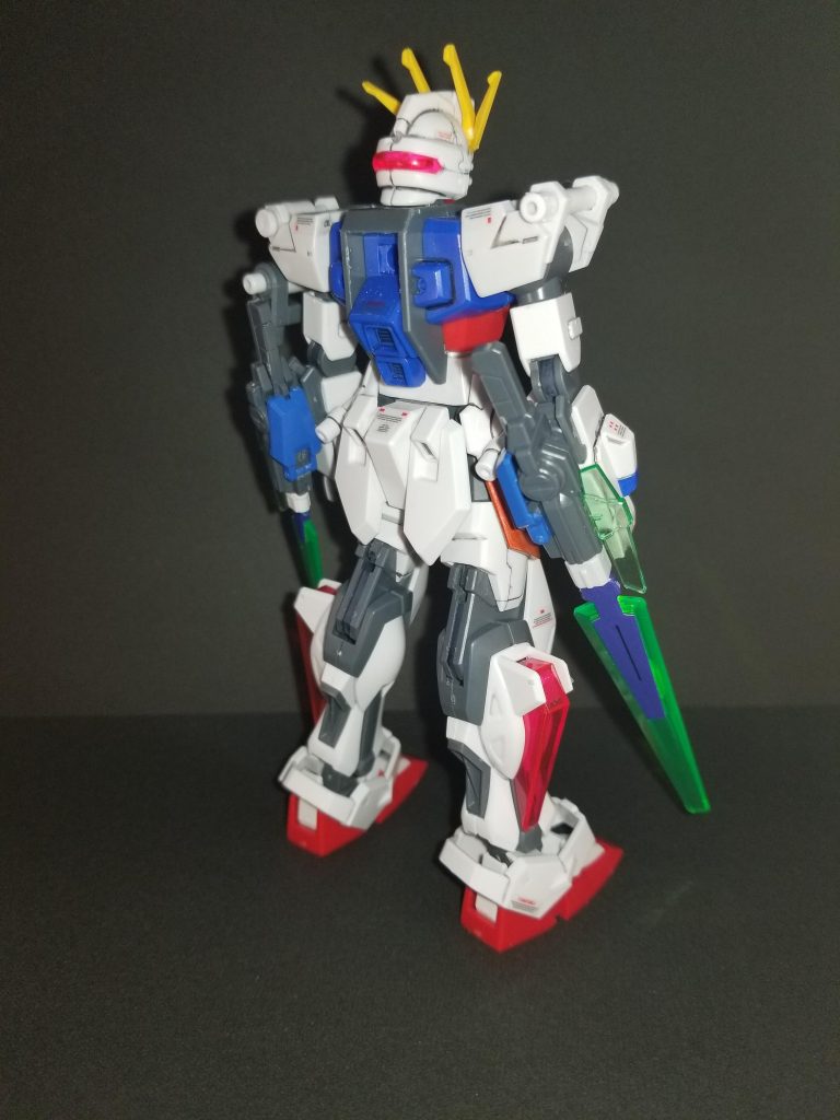 シグルソードとシグルダガーの基部はGNソードⅡから拝借して作成しました。