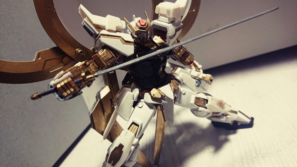 オーエン・サン・ラグ！
これより敵勢力を無力化！
戦闘開始！！

なんか、宇宙開発をよく思わない連中がいるみたい！
ぶっころだわ(´･∀･)
開発の邪魔すんなι(｀ロ´)ノﾑｷｰ