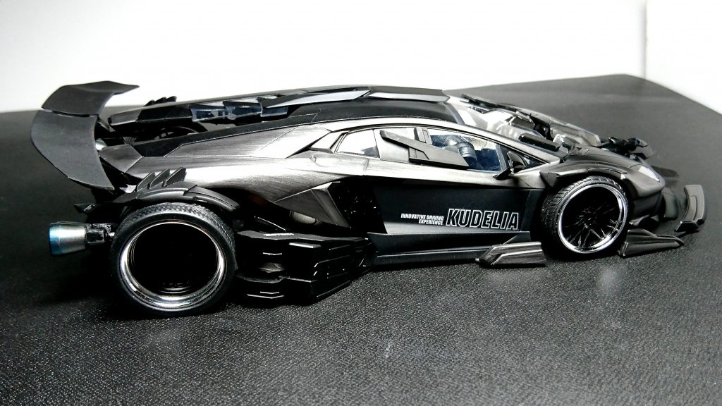 諸星一家のアヴェンタドールに対抗したスタイル