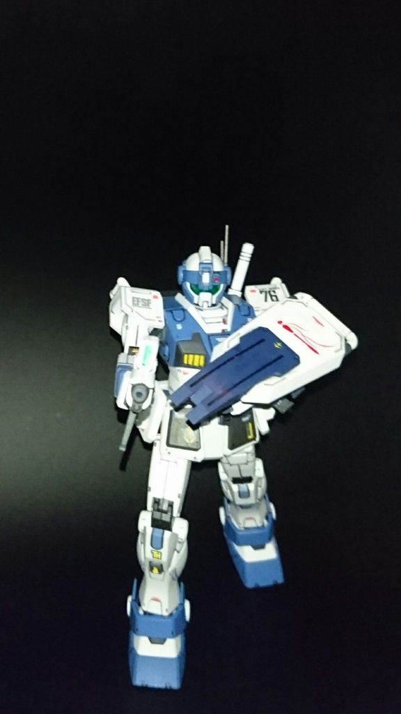 何だかんだで芋っぽいポーズが一番似合うガードカスタムちゃんでした。