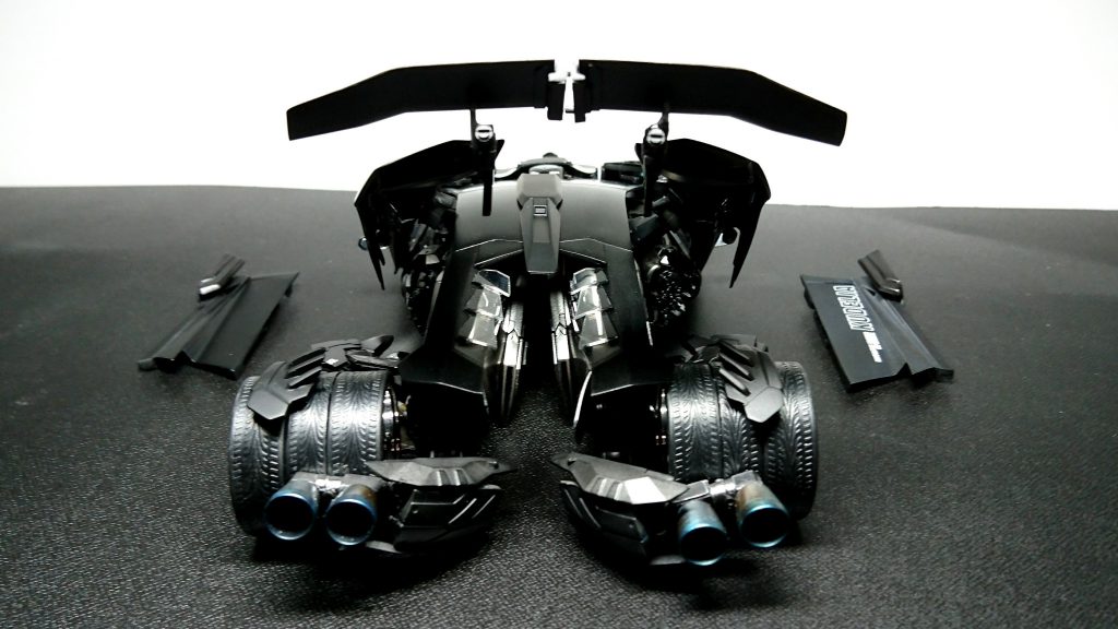 トランスフォーマーが好きな人はバットモービルもお好き