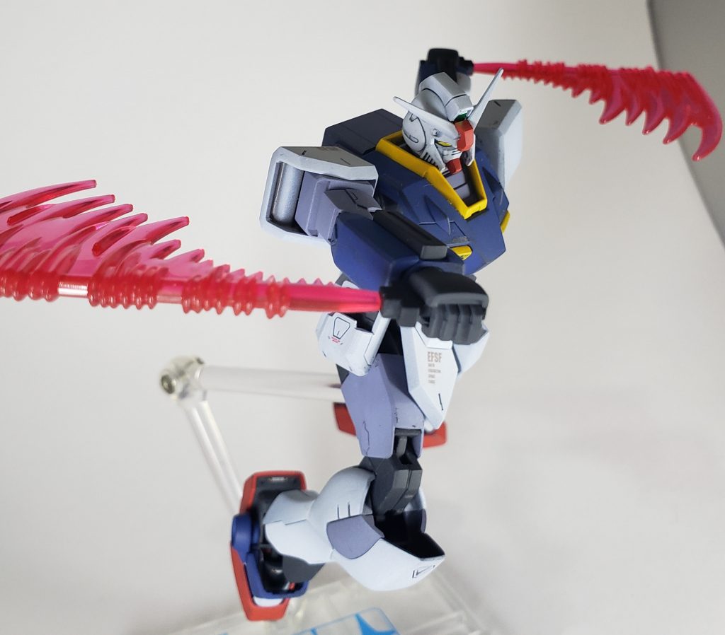 HGでは珍しいサーベルエフェクト。
変わったポージングができて面白いです。

観覧ありがとうございました。