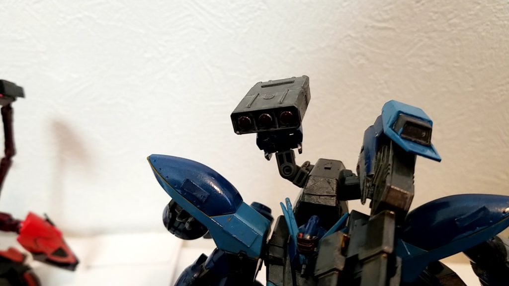 三連ミサイルポッド
一発の威力は大きいが装填数が少ない