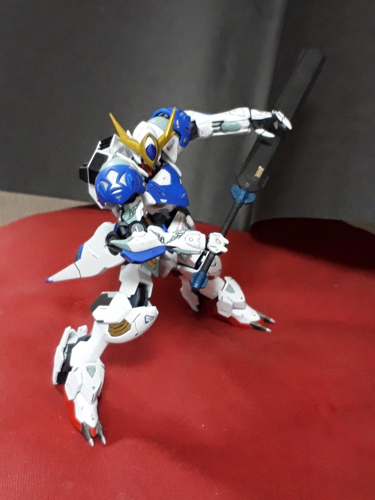 可動域がすごく、いろいろなポージングが楽しいです❗