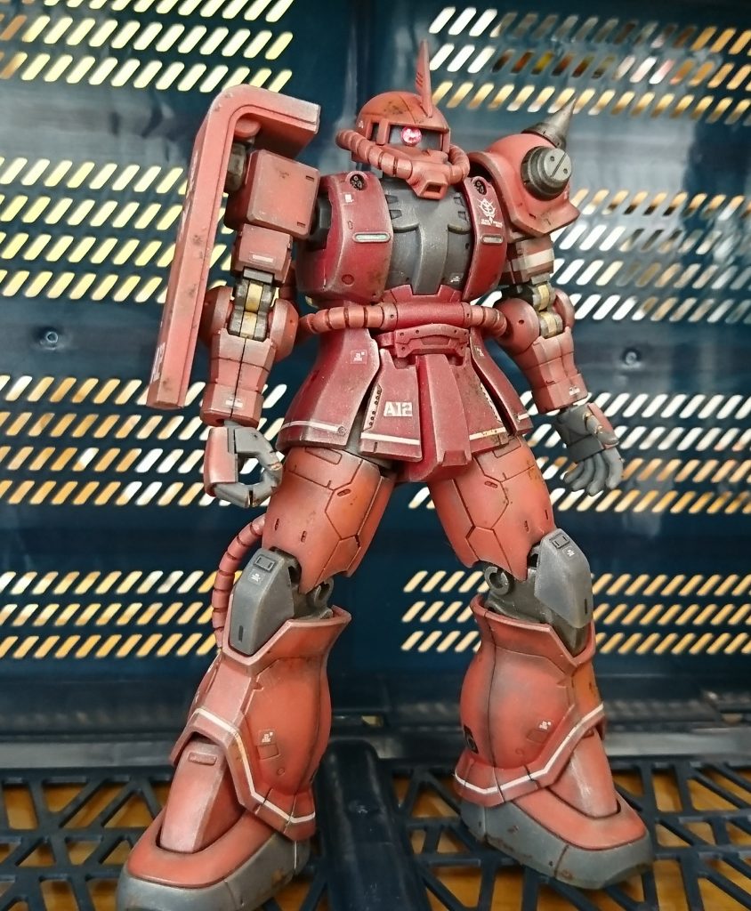 ヒーロー戦記(古い！)に出てきたシャアザクのポーズ❗
こんな格好してた記憶が…笑