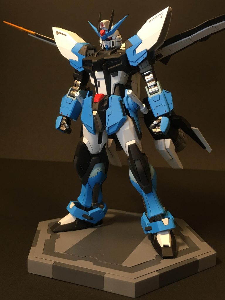 適度にパネルラインを増やしました。