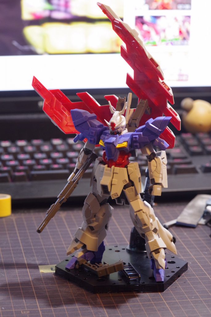 パチ組の段階でもかなりのディテールなので
どこを改造するかしばらく迷ってました